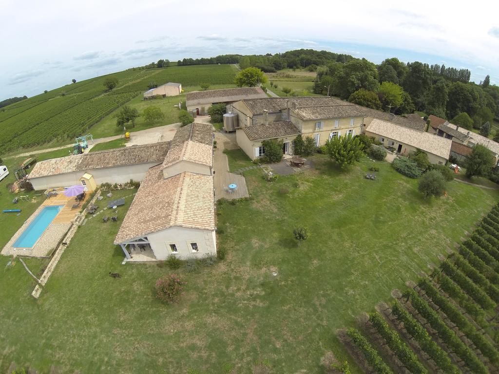 Chateau Nardou Hotel Saint-Sulpice-et-Cameyrac Exterior photo