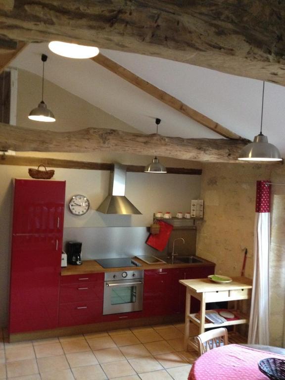 Chateau Nardou Hotel Saint-Sulpice-et-Cameyrac Room photo