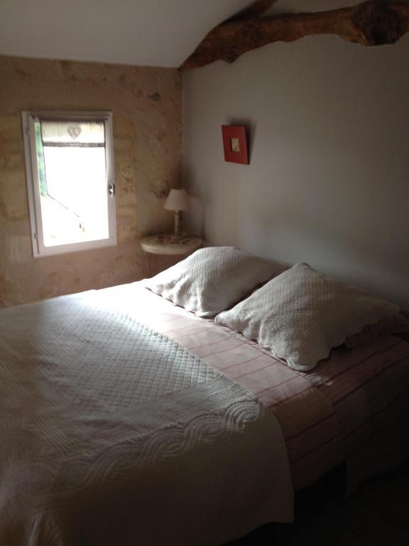 Chateau Nardou Hotel Saint-Sulpice-et-Cameyrac Room photo