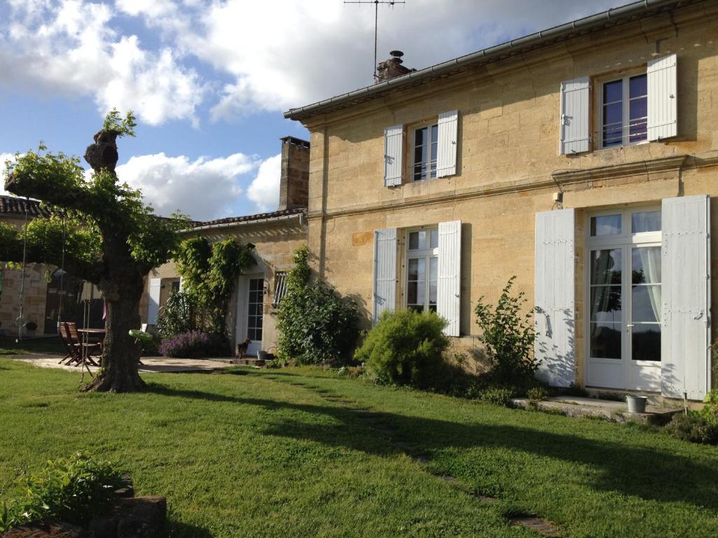 Chateau Nardou Hotel Saint-Sulpice-et-Cameyrac Room photo